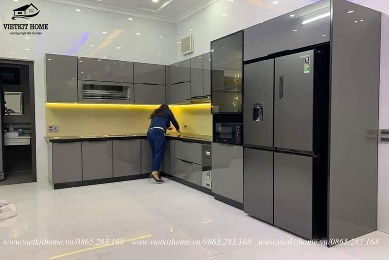 tu-bep-inox-canh-kinh-cuong-luc-tai-mao-khe-dong-trieu-quang-ninh-vietkithome Tủ bếp Inox cánh kính tại Đông Triều, Quảng Ninh